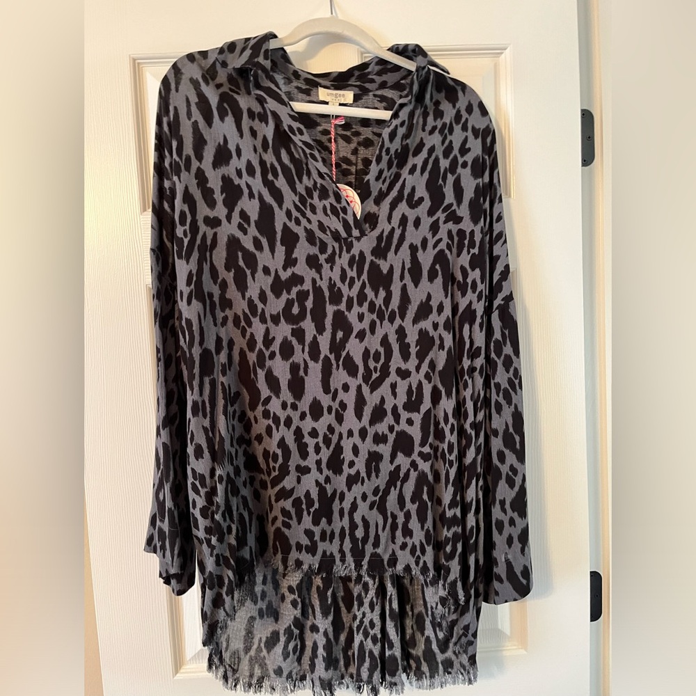Umgee nwt L/XL leopard tunic